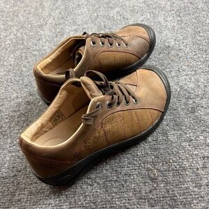 KEEN Women’s Presidio Brown Leather Lace Up Shoe size: 6.5